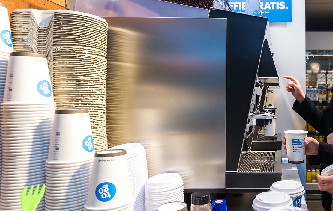 Dutch markets free coffee services