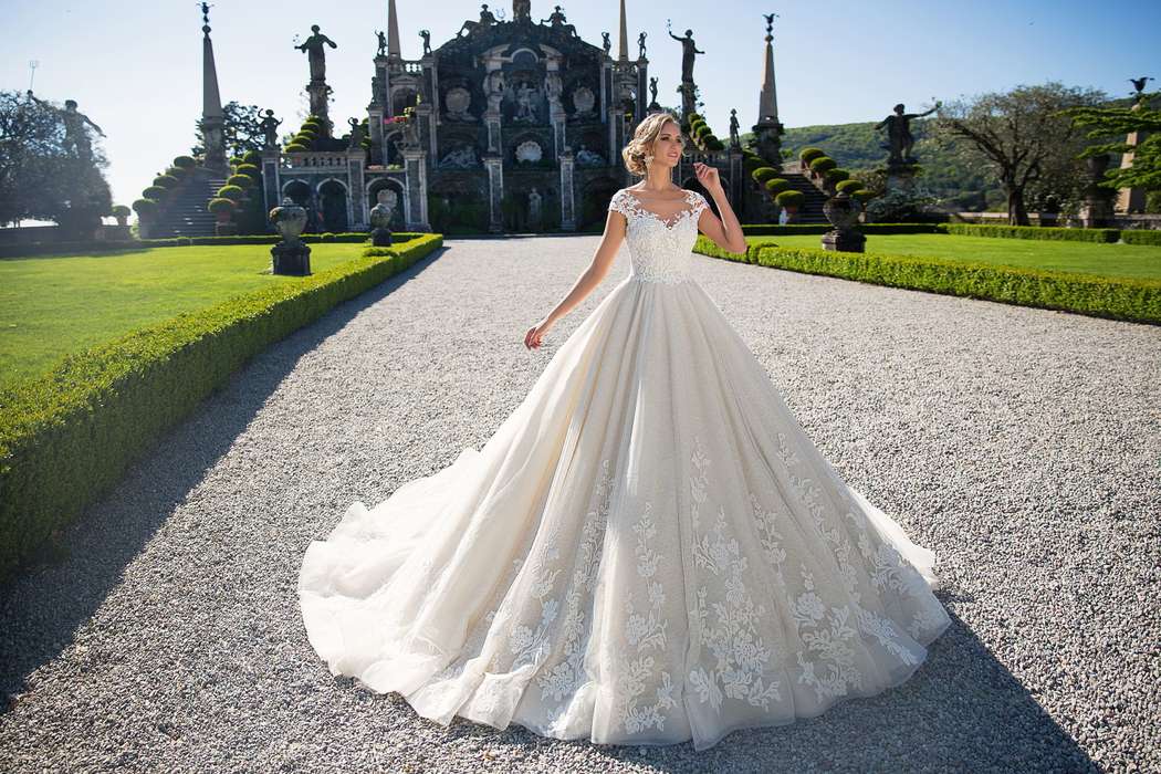 Netherlands wedding dress 2