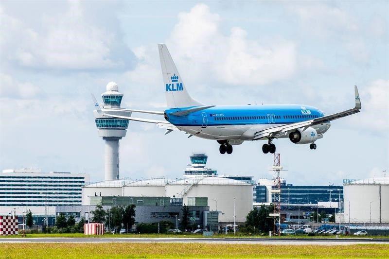 Dutch airlines will sue Schiphol for canceled flights