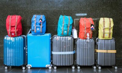 luggage 933487 1280