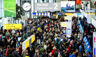 Schiphol spokesperson: it's not our fault, passengers arrive early