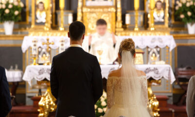 Money reward proposal for those who marry in church in Italy