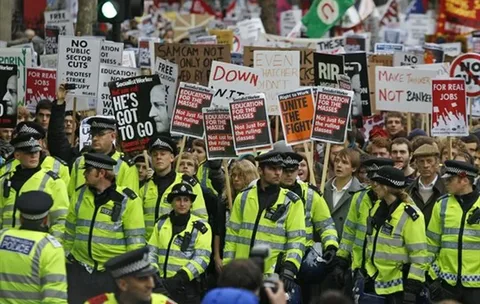 Strike wave in England: 100 thousand civil servants leave their jobs