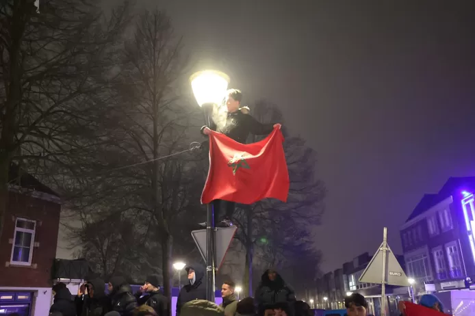 Big party in Brabant after Moroccan victory Hundreds of fans honking across the street 2