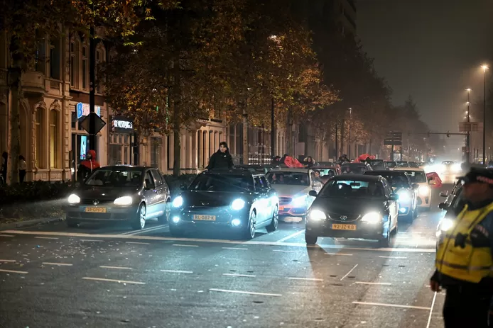 Big party in Brabant after Moroccan victory Hundreds of fans honking across the street 7