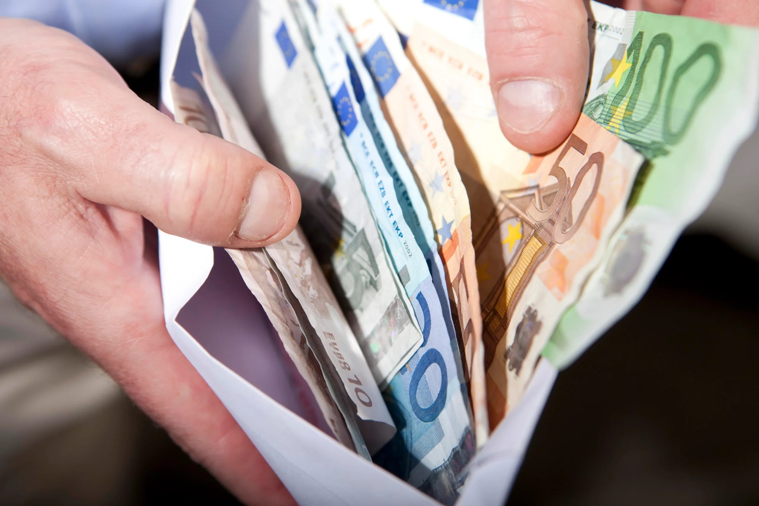 Many employers in the Netherlands overpay their employees for increased costs