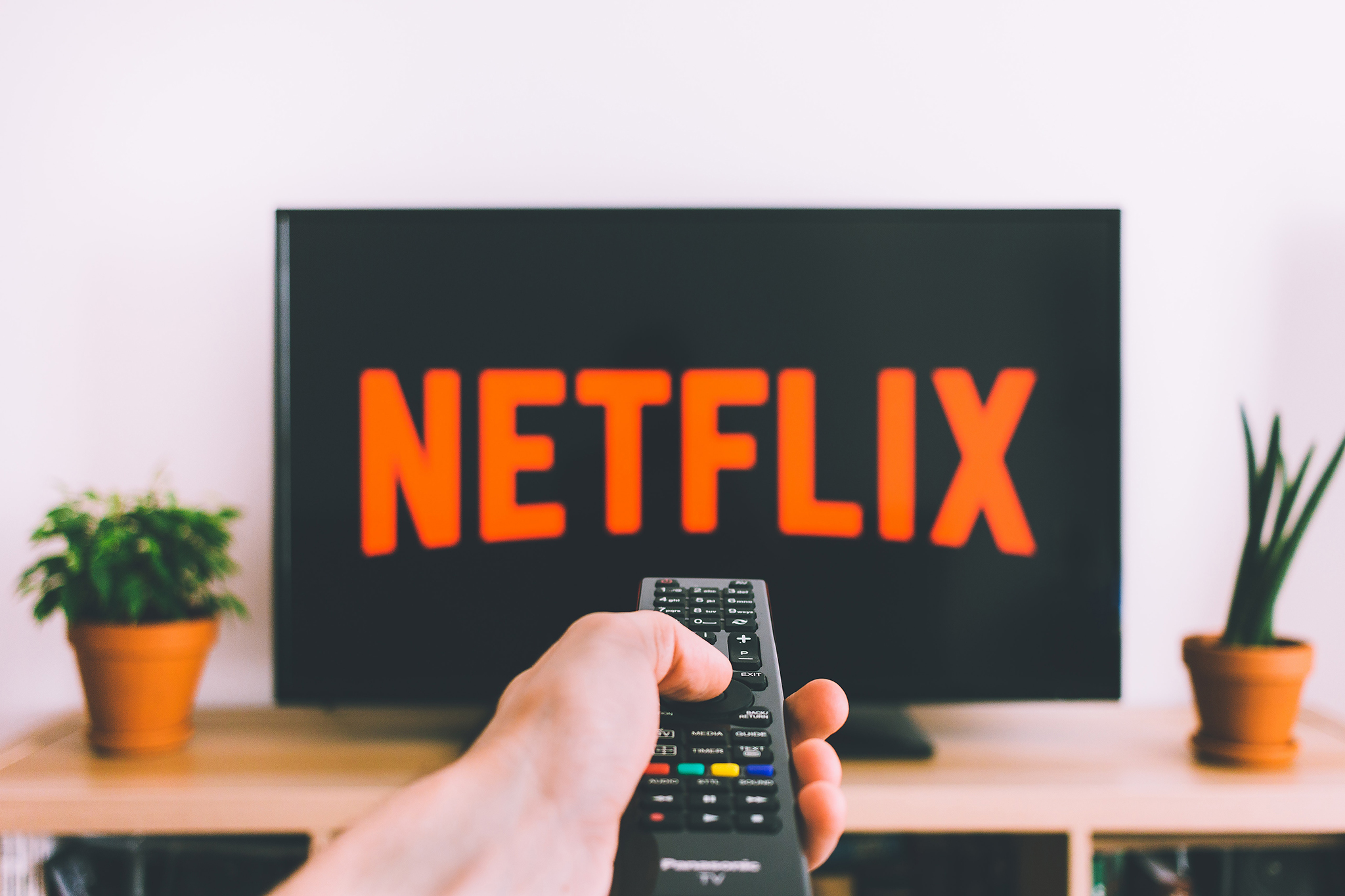 Netflix ends password sharing in early 2023