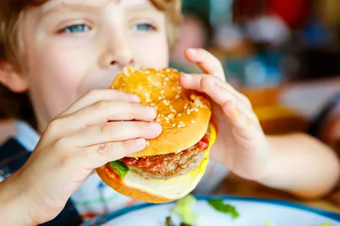 Shops selling unhealthy food will not be allowed near schools in the Netherlands