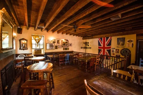 The crisis hit Englands famous pubs They closed one by one