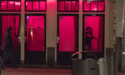 The plan to close the curtains in the Red Light District is not well received by the sex workers.