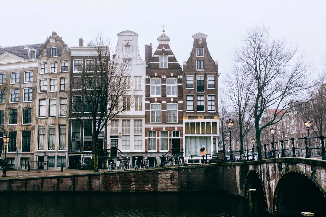 To buy a house in the Netherlands it is necessary to earn at least 71 thousand euros per year