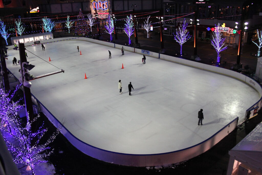 Luxury Penthouse Rentals With Rooftop Ice Skating Rink photo