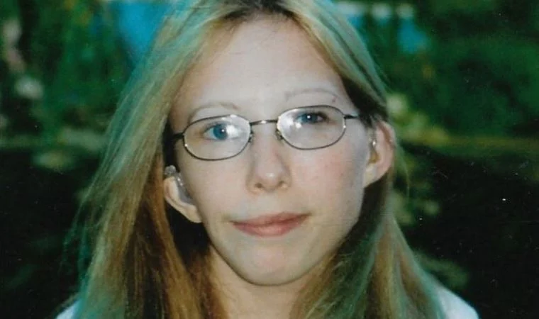 A woman with schizophrenia in England was found dead in her home 4 years later