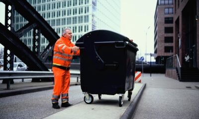 Garbagemen and BOAs in the Netherlands decided to go on strike