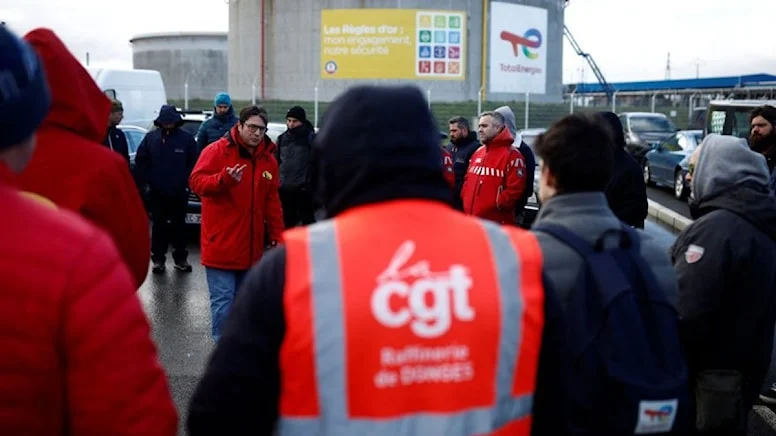 In France workers inspired by Robin Hood launched an act of civil disobedience
