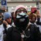 Physicians in France demonstrate to improve working conditions