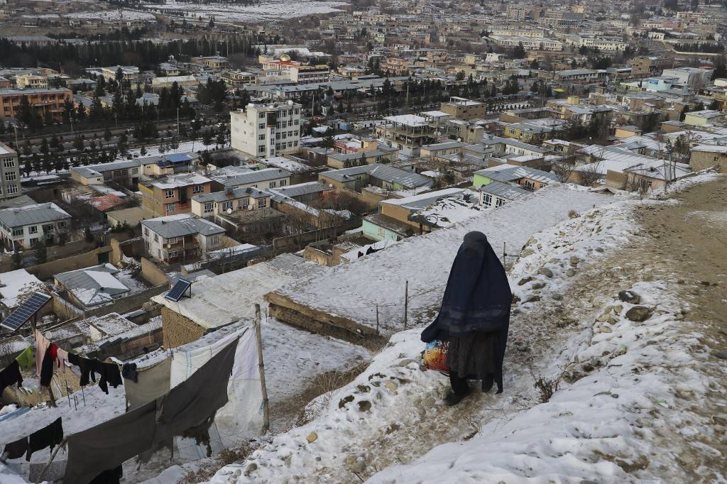 The death toll from frostbite in Afghanistan exceeded 170