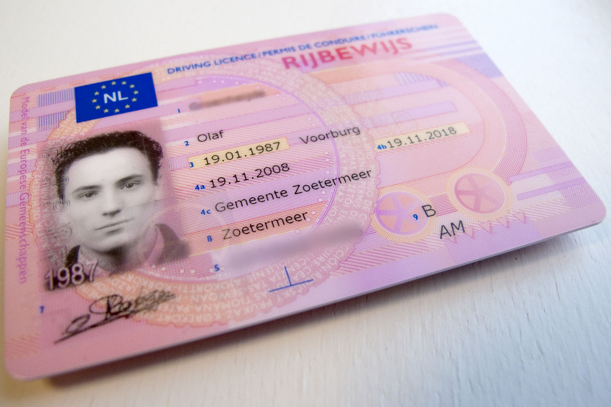 The number of people holding a drivers license in the Netherlands reached a record level in 2022.