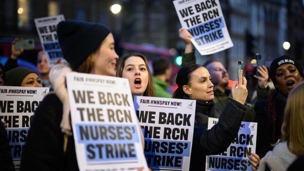 UK nurses plan bigger strike next month