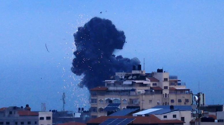 Airstrike from the Israeli army Targeted the Gaza Strip