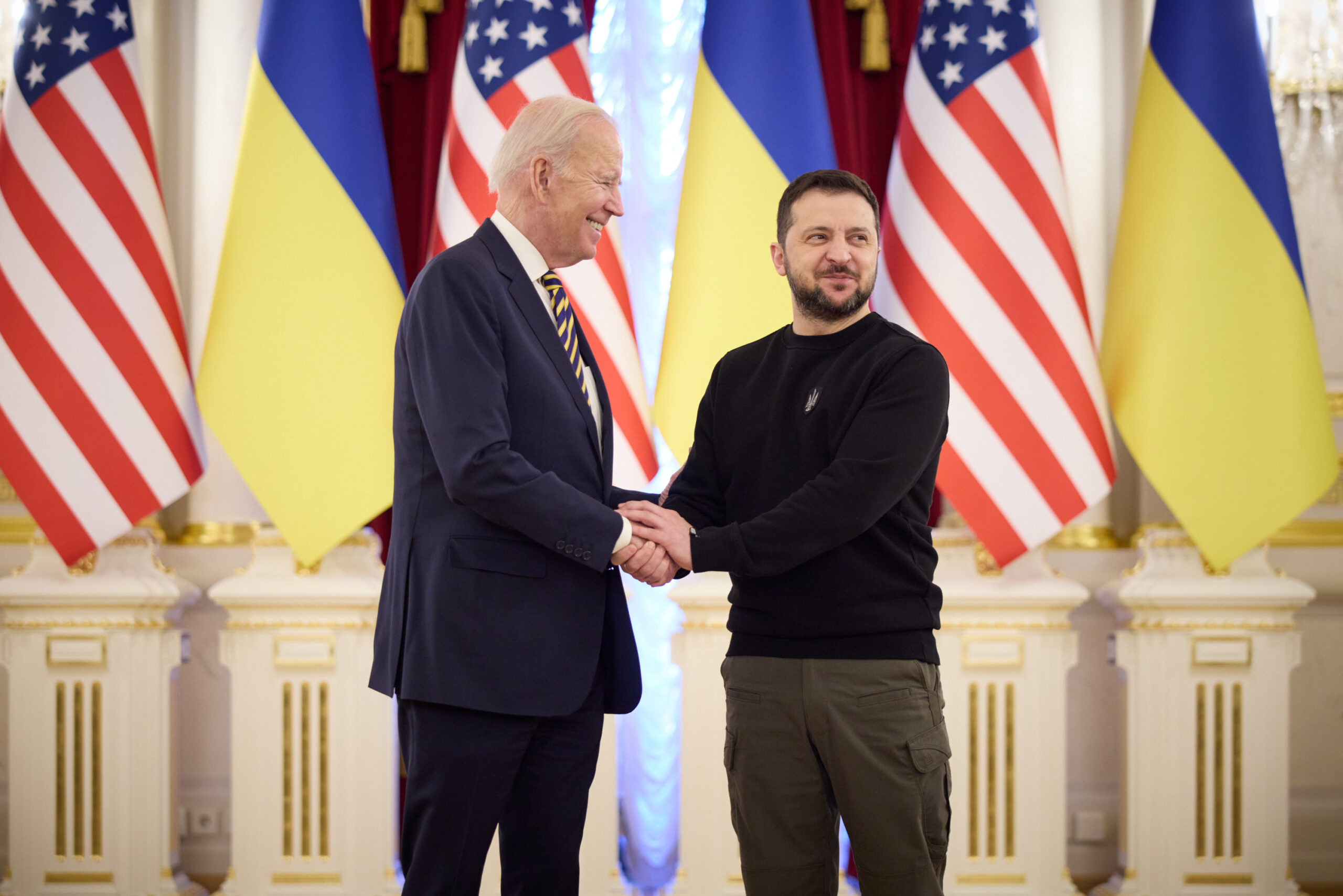 Bidens message from Zelensky The results of the talks will affect the battlefield 1