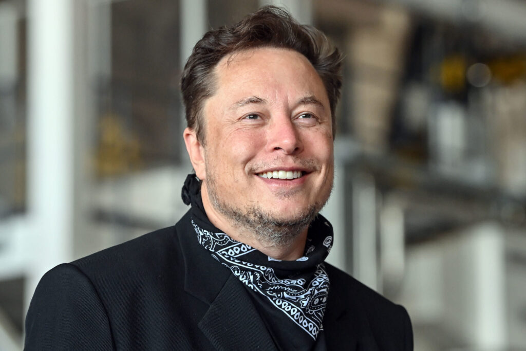 Elon Musk Took Part In The Top Of The World's Richest List - Amsterdam ...