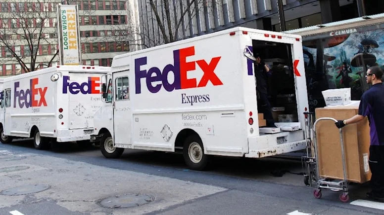 FedEx to lay off more than 10 percent of its executive team