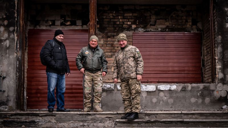 The story of the 56 km armored convoy sent by Russia for the occupation of Kiev 1