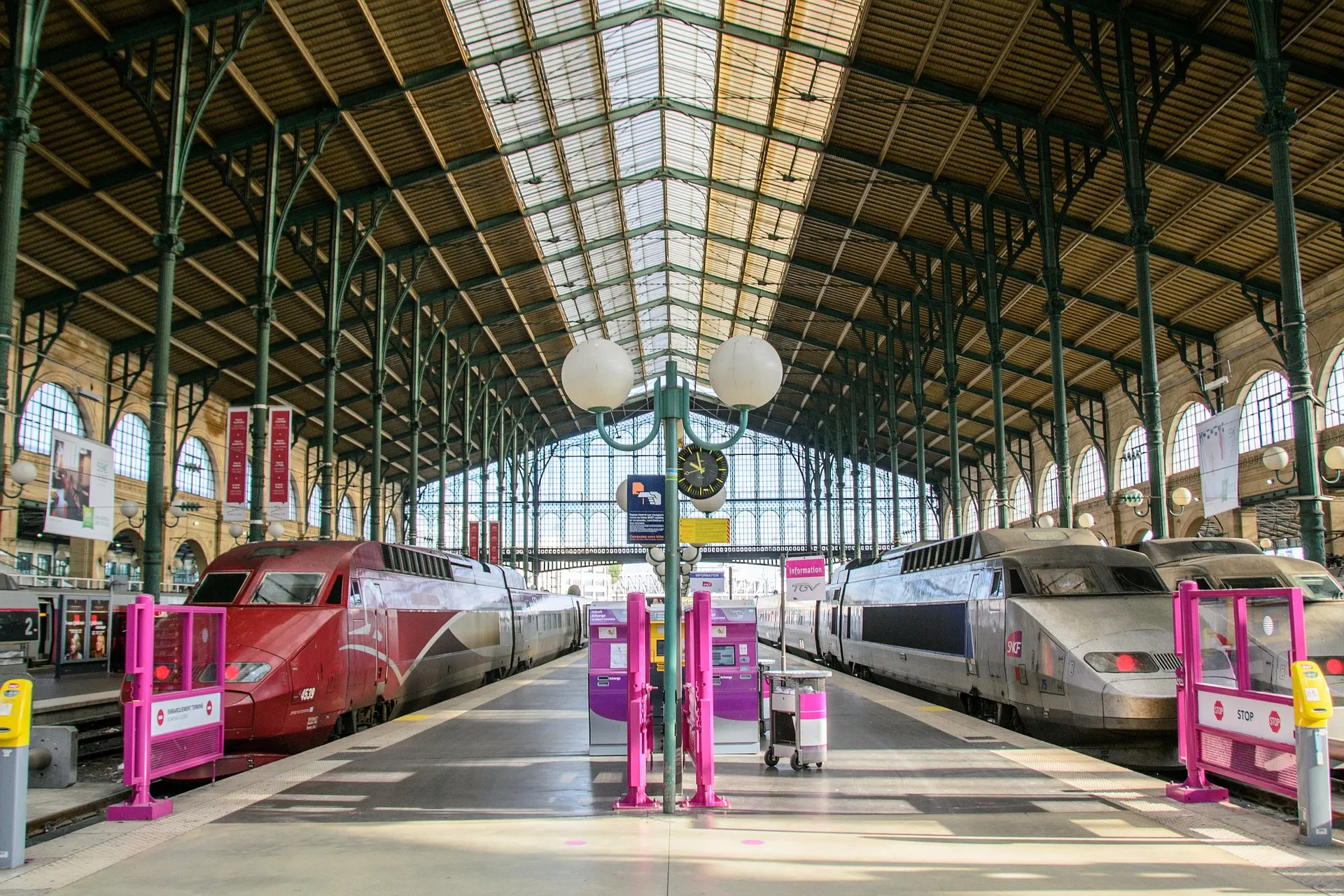 Train services interrupted in Paris