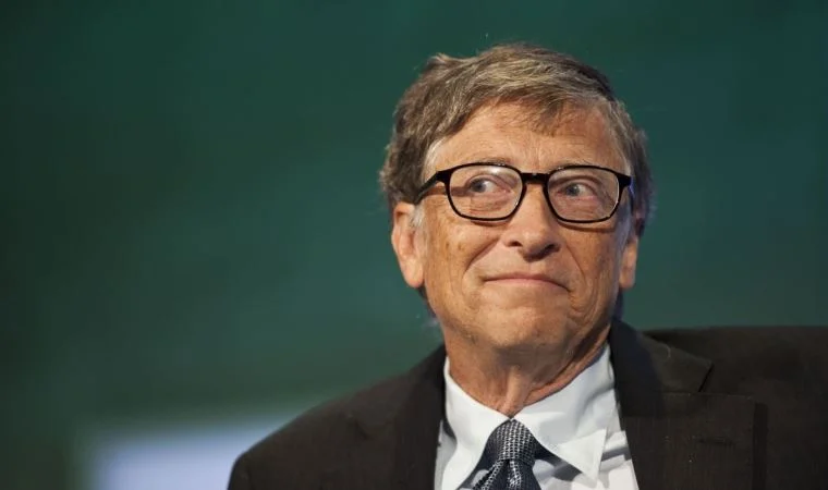 Bill Gates warns artificial intelligence could get out of control