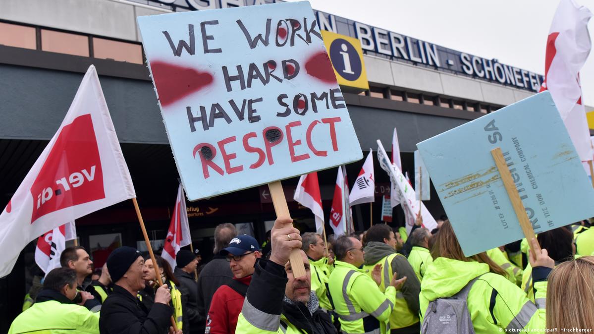 Public workers in Germany go on strike