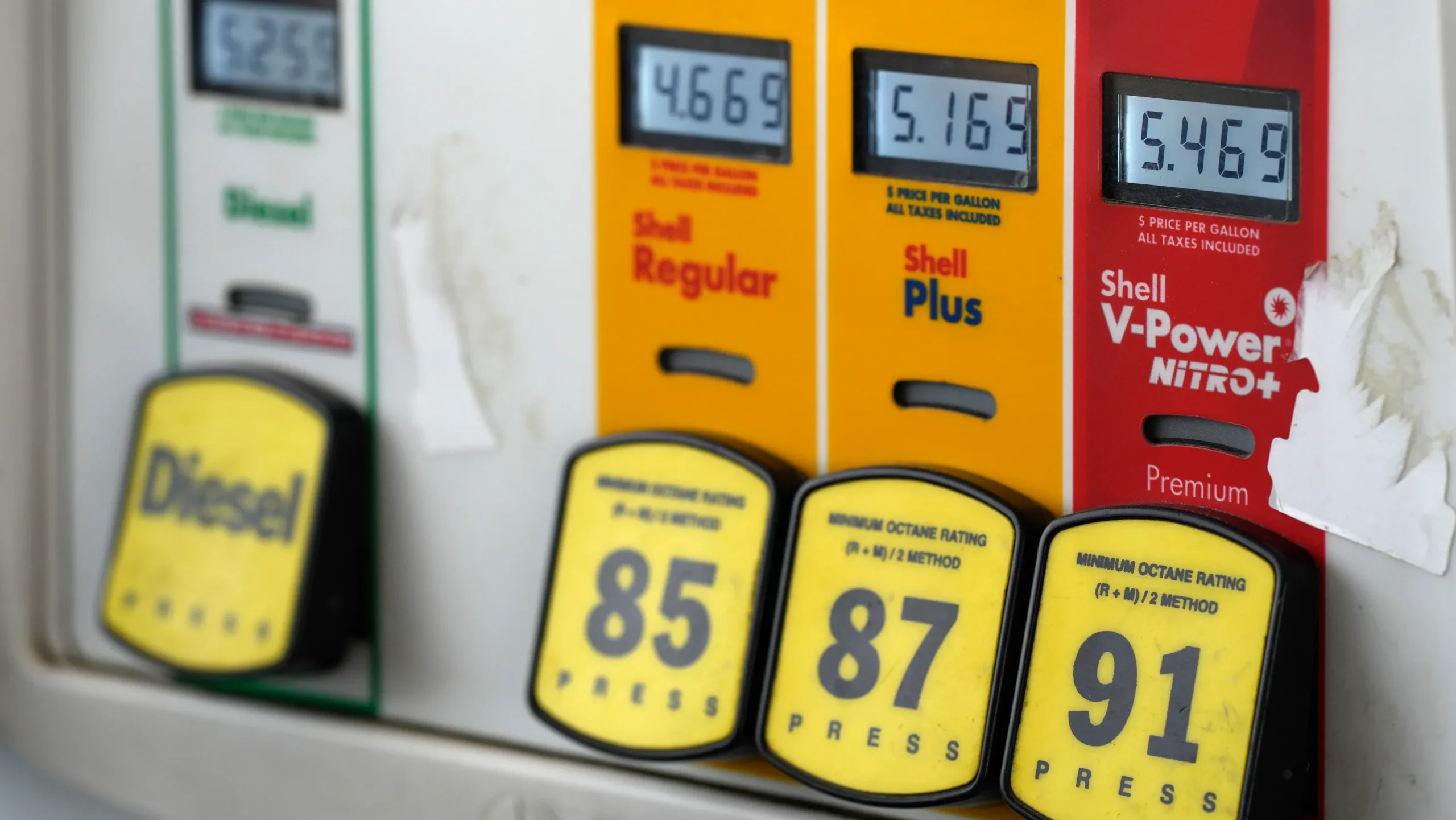 Gasoline prices will increase in the Netherlands from 1 July