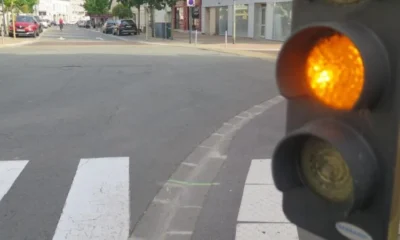 Orange light added to traffic lights in France