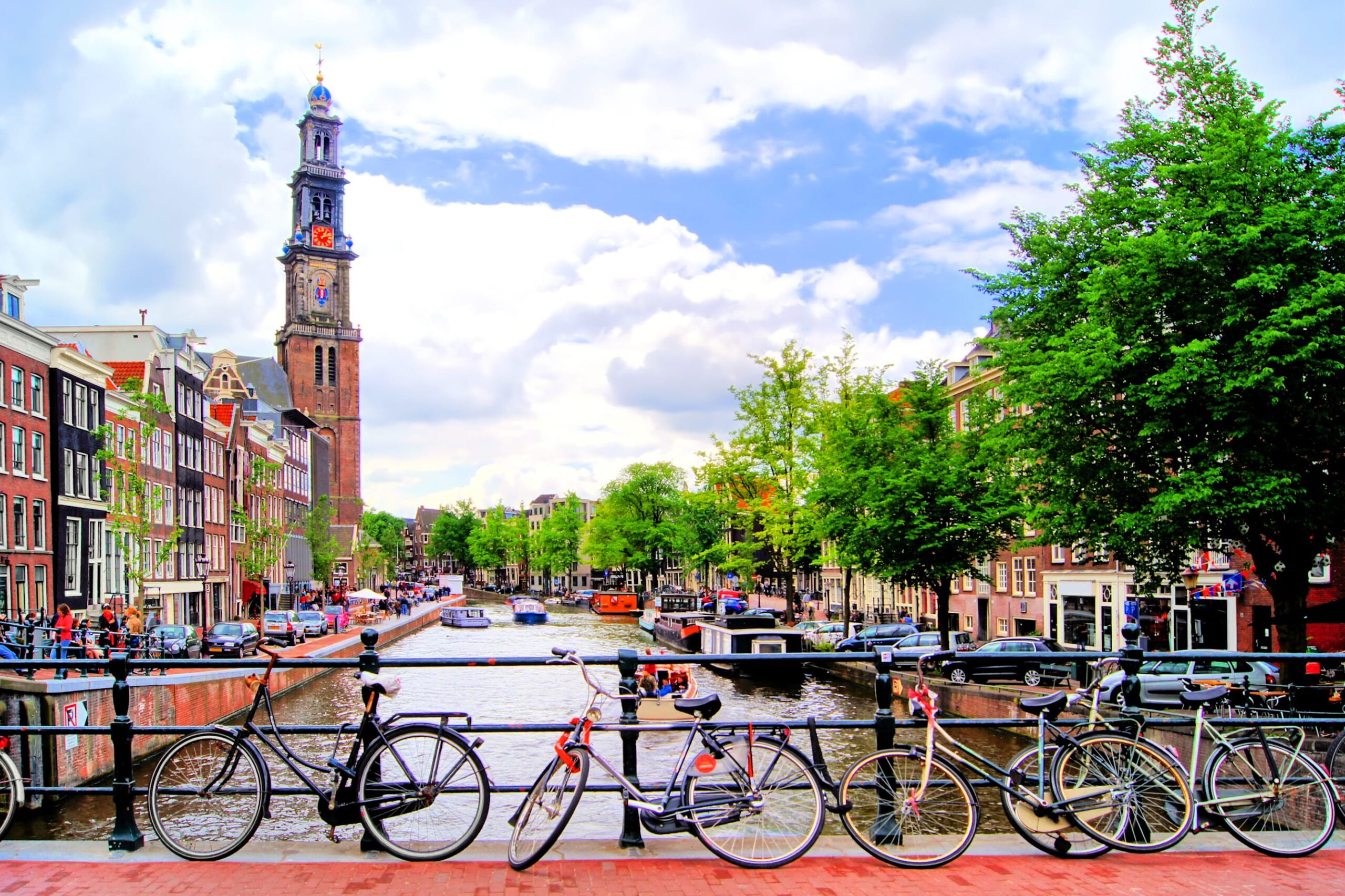 Exploring the Charms of Amsterdam on a Memorable Day Trip 3