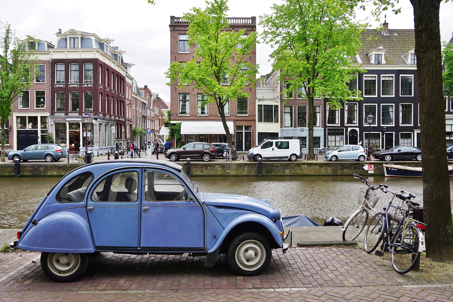 Parking subscription fees on the rise in Amsterdam