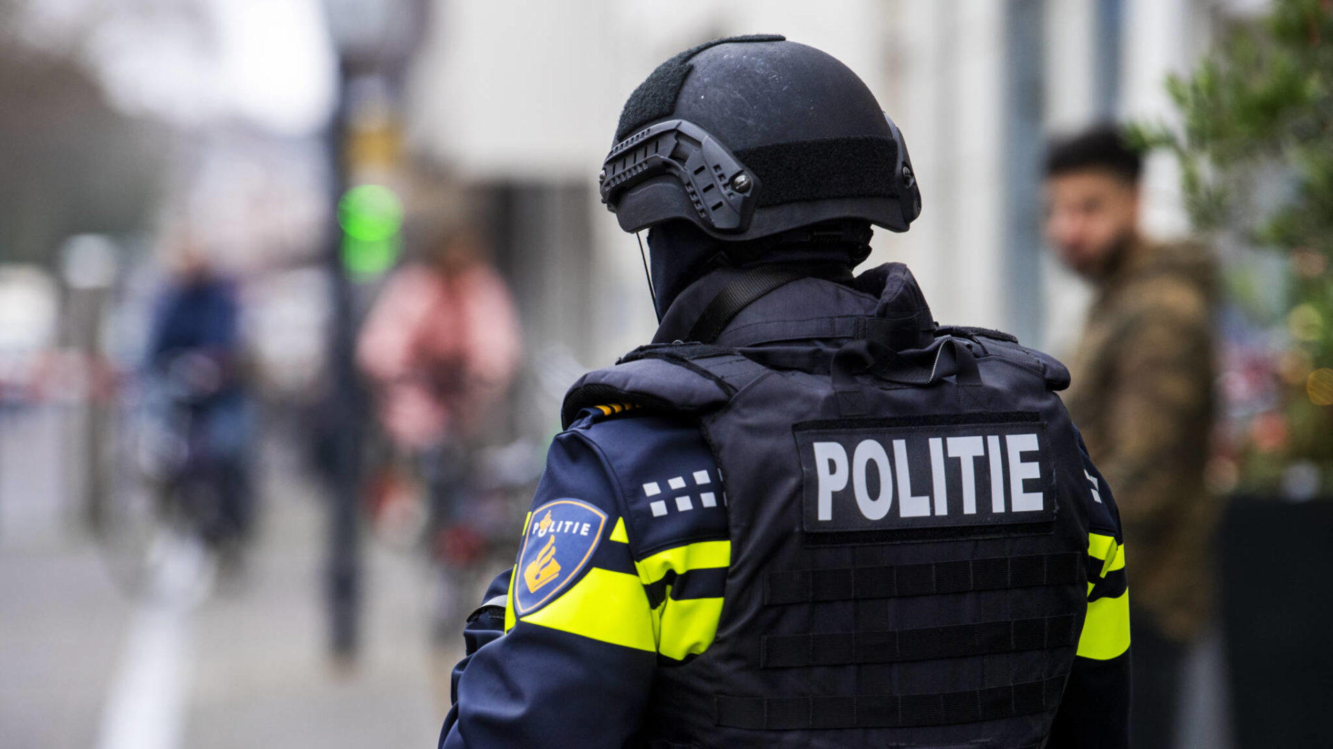 Police convicted of racism in the Netherlands appointed a manager to the Foreigners Department